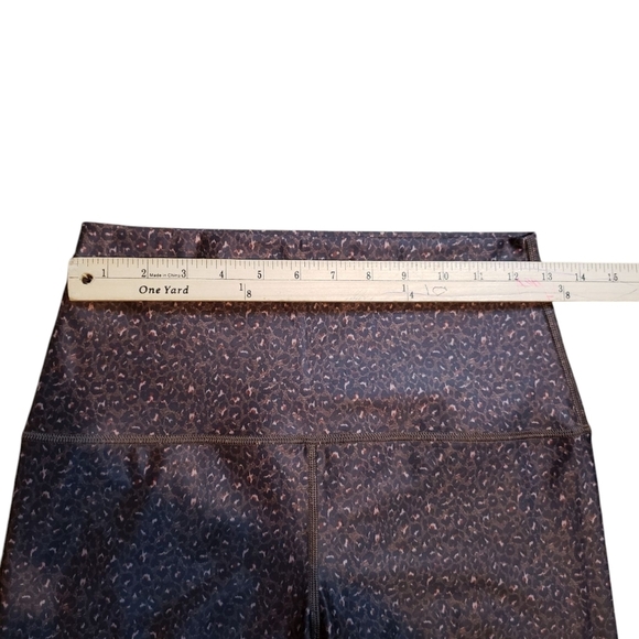 Aerie Offline Dark Brown Leopard Cheetah Leggings Large - Picture 5 of 6